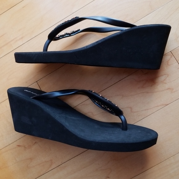 navy blue wedge flip flops